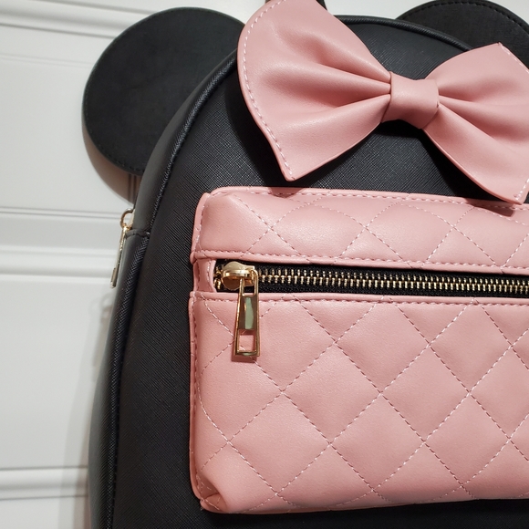 Minnie Mouse Pink Quilted Front Pocket Mini Backpack with Ears - Picture 14 of 16